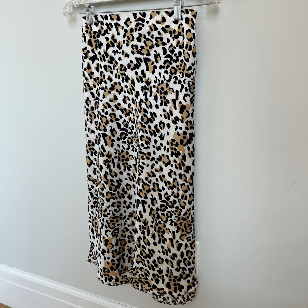 Leopard silk skirt